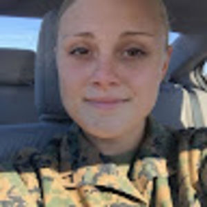 Meet your Posher, Leslie